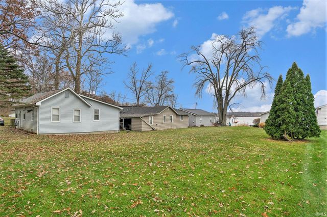 30 EMS B18 Lane, Pierceton, IN 46562