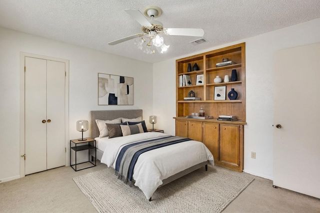 6800 Kingswood Drive, Fort Worth, TX 76133