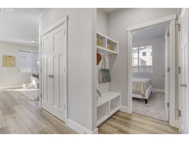 17310 Sw Wapato Island Dr, Sherwood, OR 97140