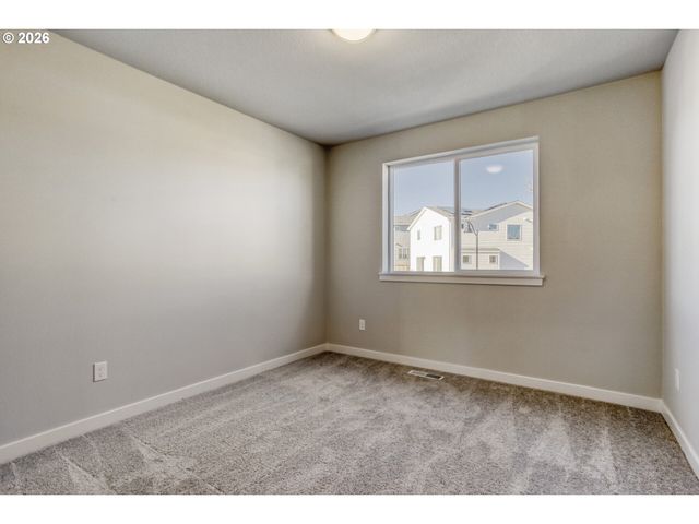 17310 Sw Wapato Island Dr, Sherwood, OR 97140