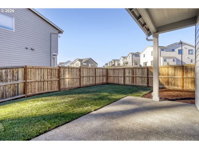 17310 Sw Wapato Island Dr, Sherwood, OR 97140