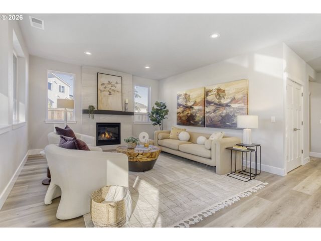 17310 Sw Wapato Island Dr, Sherwood, OR 97140