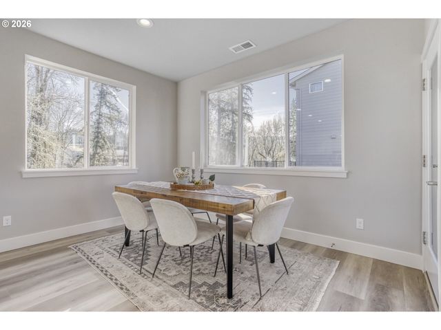 17310 Sw Wapato Island Dr, Sherwood, OR 97140