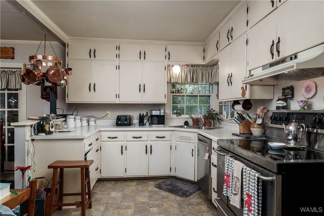 205 E Main, Livingston, AL 35470