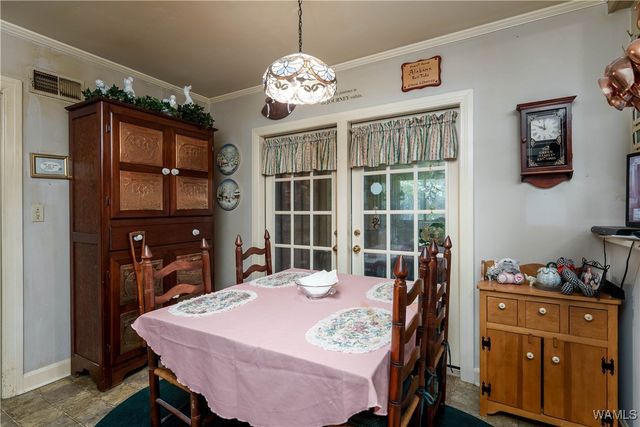 205 E Main, Livingston, AL 35470