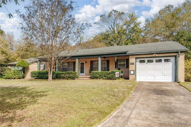 205 E Main, Livingston, AL 35470