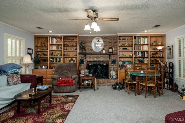 205 E Main, Livingston, AL 35470