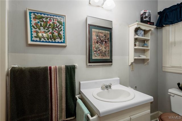 205 E Main, Livingston, AL 35470