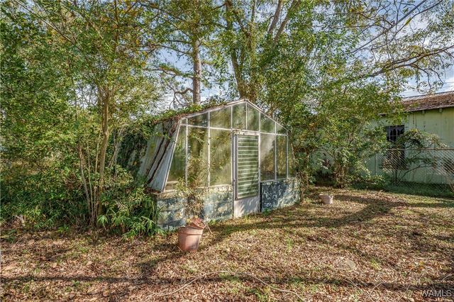 205 E Main, Livingston, AL 35470