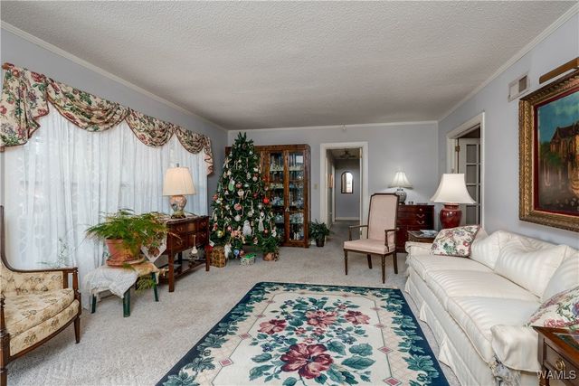 205 E Main, Livingston, AL 35470