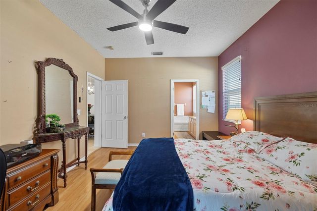 10332 BENEVA DRIVE, Tampa, FL 33647