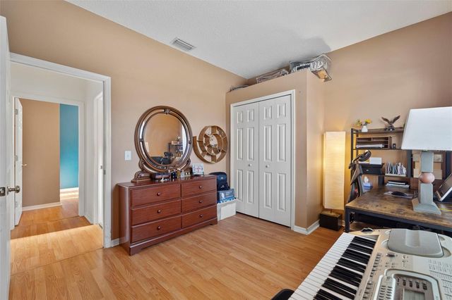 10332 BENEVA DRIVE, Tampa, FL 33647