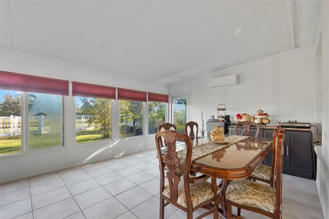 10332 BENEVA DRIVE, Tampa, FL 33647