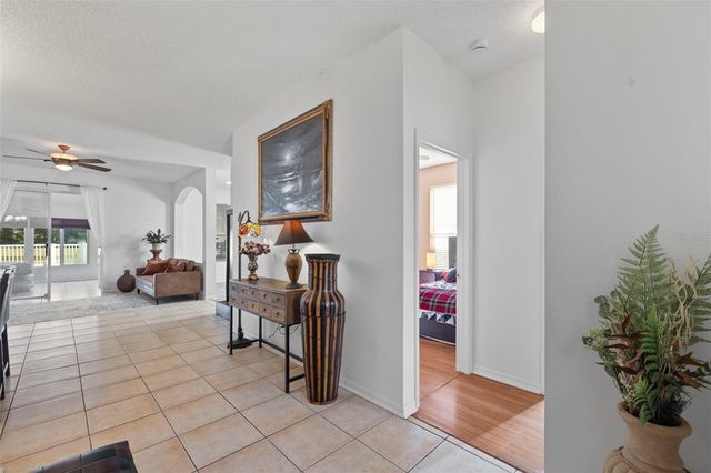 10332 BENEVA DRIVE, Tampa, FL 33647