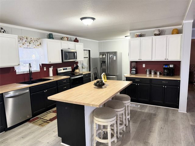 3090 Windjammer Drive, May, TX 76857