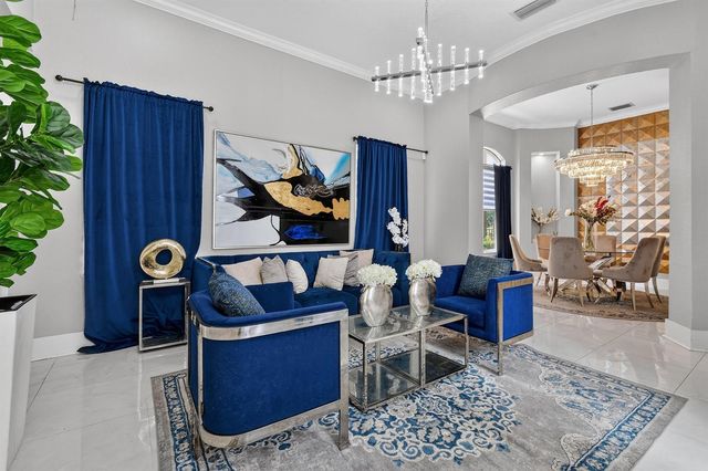 700 Cresta Circle, West Palm Beach, FL 33413