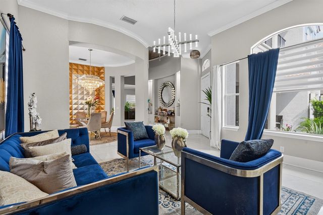 700 Cresta Circle, West Palm Beach, FL 33413