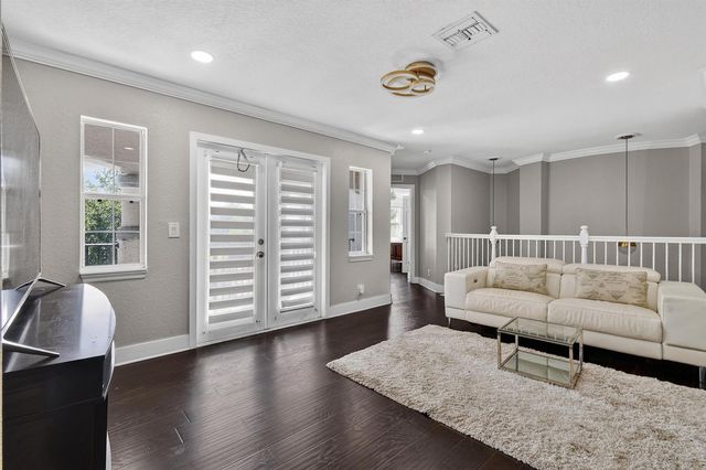 700 Cresta Circle, West Palm Beach, FL 33413