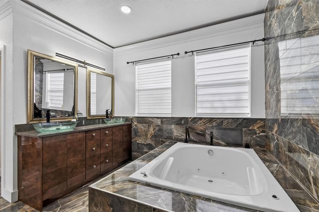 700 Cresta Circle, West Palm Beach, FL 33413