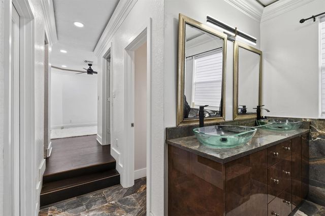 700 Cresta Circle, West Palm Beach, FL 33413