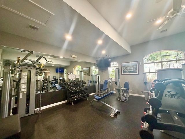 700 Cresta Circle, West Palm Beach, FL 33413