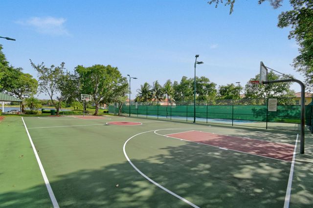 700 Cresta Circle, West Palm Beach, FL 33413