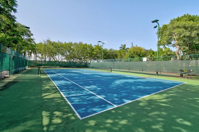 700 Cresta Circle, West Palm Beach, FL 33413