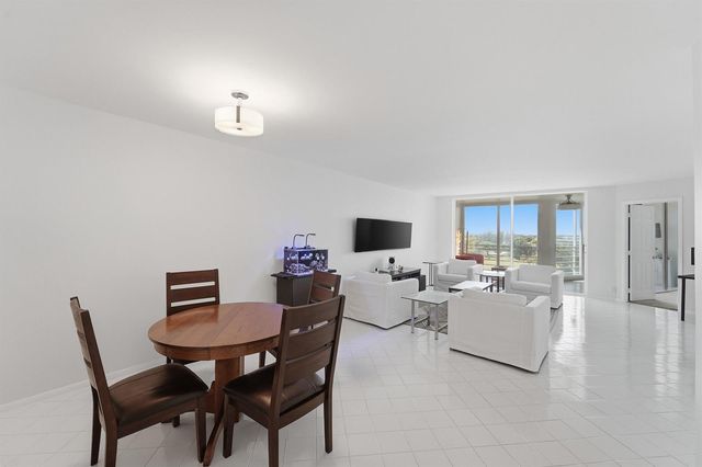 2681 S Course Drive 808, Pompano Beach, FL 33069