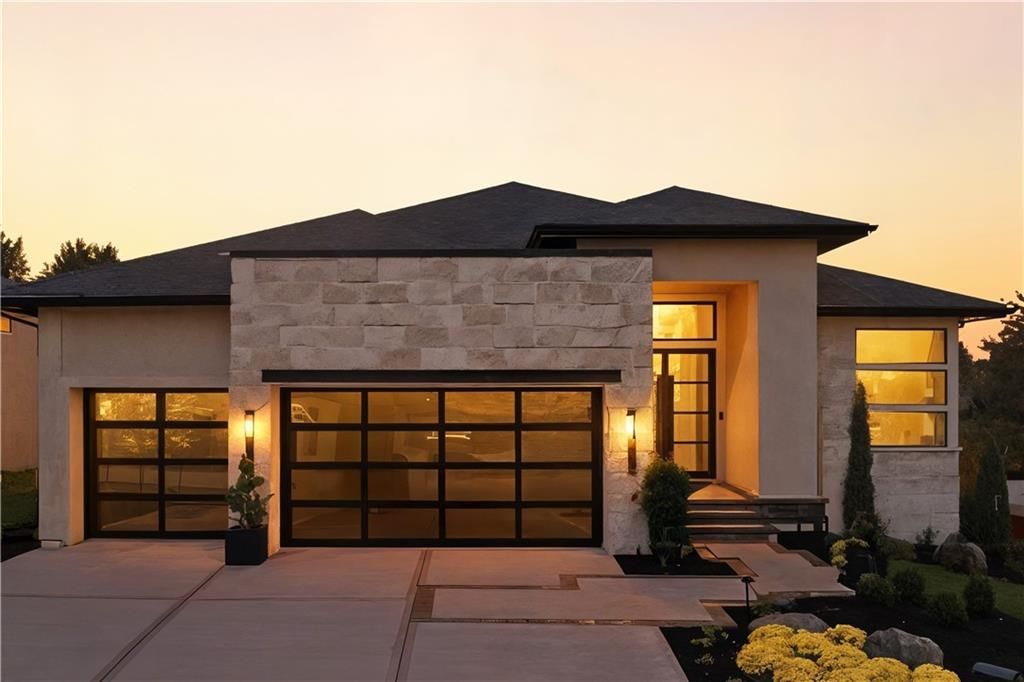 3256 W 133rd Terrace, Leawood, KS 66209