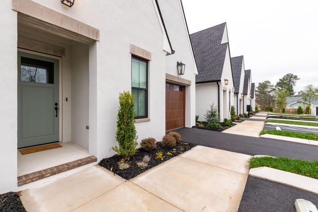 1713 Double Oak Trail, Chattanooga, TN 37421