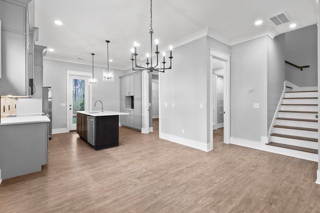 1713 Double Oak Trail, Chattanooga, TN 37421