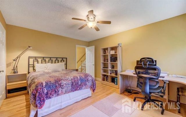 17 Ashford Drive, Plainsboro, NJ 08536