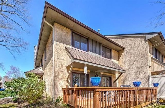 17 Ashford Drive, Plainsboro, NJ 08536