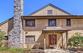 17 Ashford Drive, Plainsboro, NJ 08536