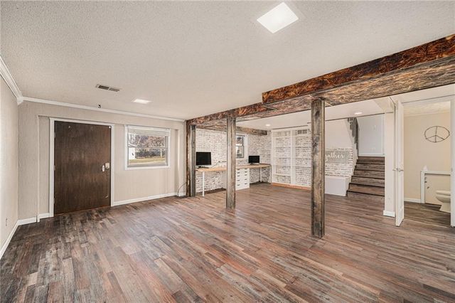 111 Pawnee Street, Hiawatha, KS 66434