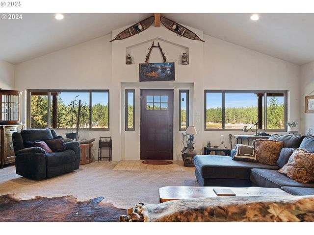 73210 KINGSBURY Ln, Elgin, OR 97827