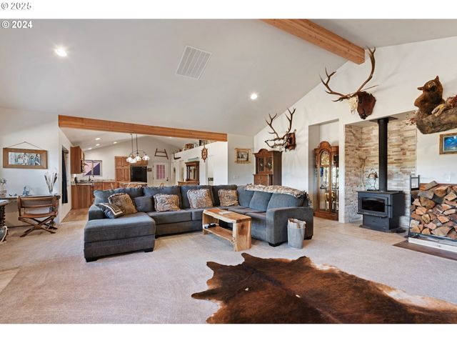 73210 KINGSBURY Ln, Elgin, OR 97827