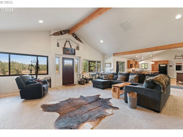 73210 KINGSBURY Ln, Elgin, OR 97827