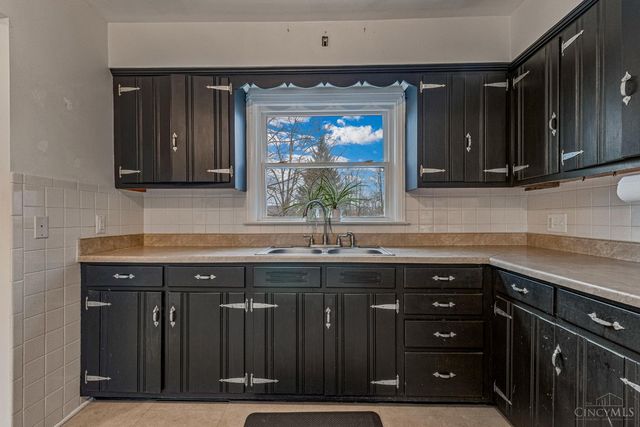 123 N Marshall Road, Middletown, OH 45042