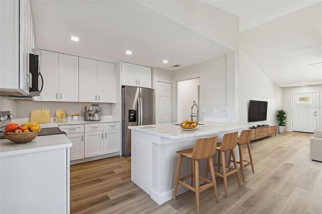 4675 56TH DRIVE E, Bradenton, FL 34203