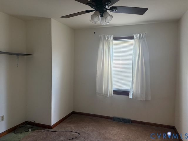 2713 Pickett St, Hopewell, VA 23860