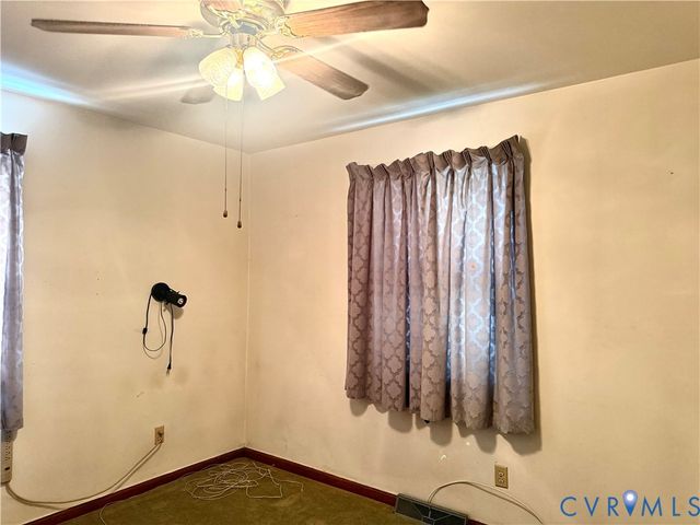 2713 Pickett St, Hopewell, VA 23860