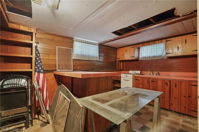 540 S 15th Street, Sebring, OH 44672