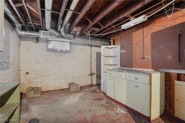 540 S 15th Street, Sebring, OH 44672