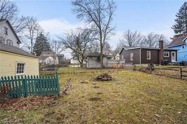 540 S 15th Street, Sebring, OH 44672
