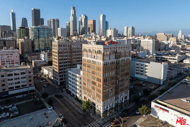 315 E 8th Street 1004, Los Angeles, CA 90014