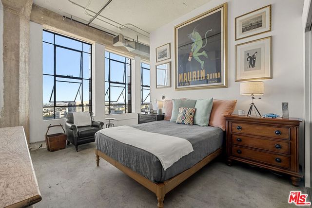 315 E 8th Street 1004, Los Angeles, CA 90014