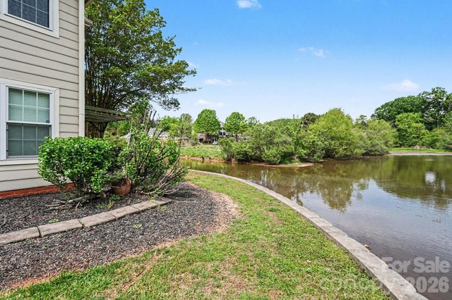 5813 Amity Springs Drive, Charlotte, NC 28212