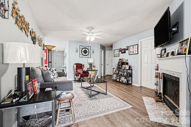 5813 Amity Springs Drive, Charlotte, NC 28212