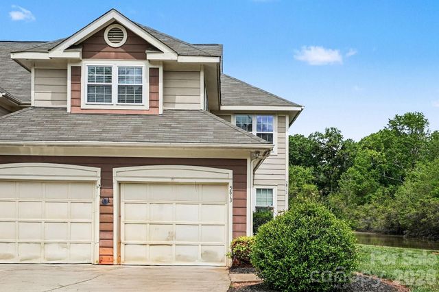 5813 Amity Springs Drive, Charlotte, NC 28212